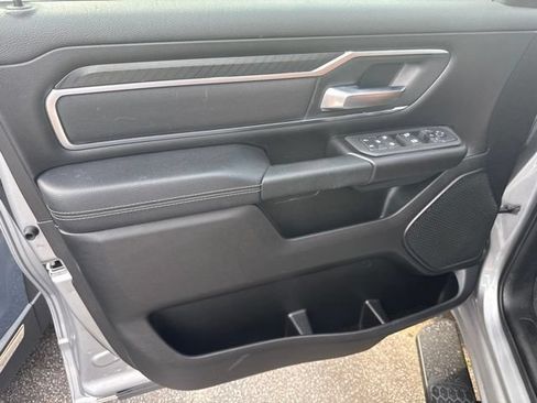 Used 2025 RAM 1500 Big Horn AWD/4WD image 38
