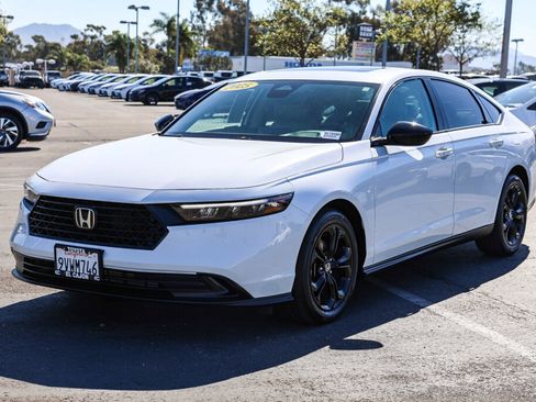 Used 2025 Honda Accord SE image 21
