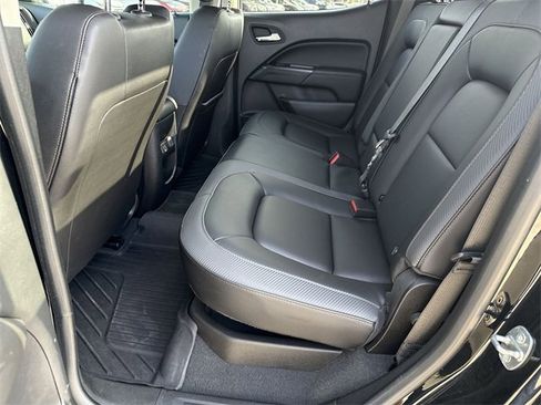 Used 2022 GMC Canyon AT4 image 16