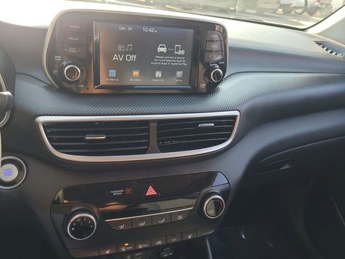 Used 2019 Hyundai Tucson Value w/ Cargo Package image 23