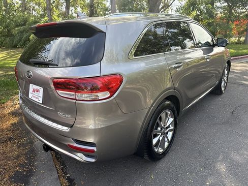Used 2016 Kia Sorento SX AWD/4WD image 4