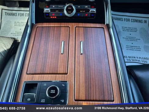 Used 2019 Lincoln Navigator Reserve image 28