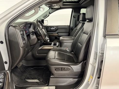 Used 2019 Chevrolet Silverado 1500 LT Trail Boss AWD/4WD image 12
