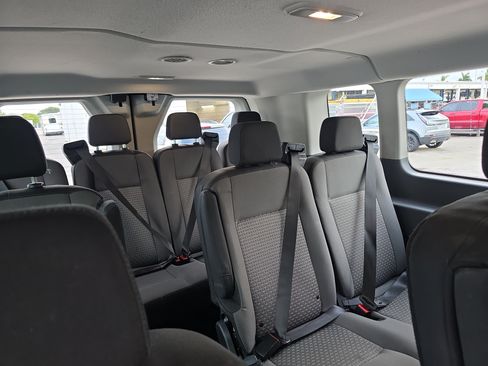Used 2024 Ford Transit 350 XLT RWD image 18
