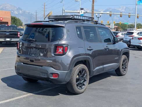 Used 2020 Jeep Renegade Altitude AWD/4WD image 4