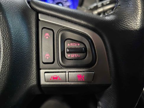 Used 2016 Subaru Outback 2.5i Limited AWD/4WD image 18