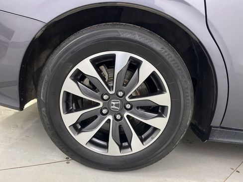 Used 2021 Honda Odyssey EX-L image 17