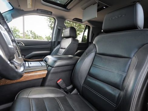 Used 2019 GMC Yukon Denali w/ Denali Ultimate Package AWD/4WD image 53