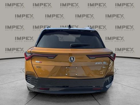 Used 2024 Acura ZDX Type S AWD/4WD image 4