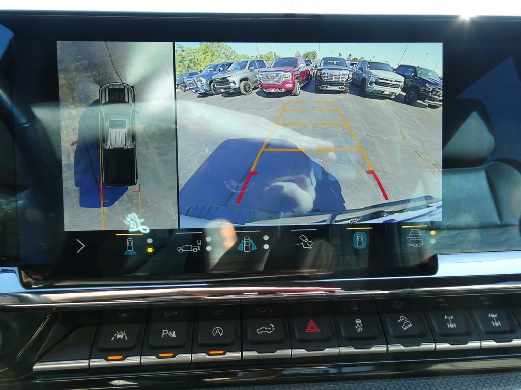 Used 2022 Chevrolet Silverado 1500 ZR2 w/ Technology Package AWD/4WD image 39