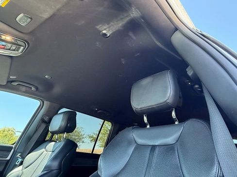 Used 2022 Jeep Wagoneer Series II image 13