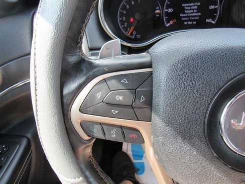 Used 2016 Jeep Grand Cherokee Limited image 14
