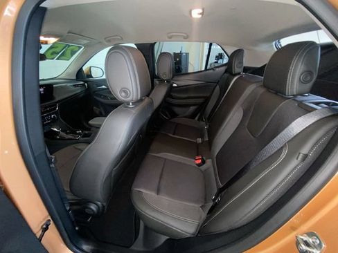 Used 2025 Buick Encore GX Preferred FWD image 13