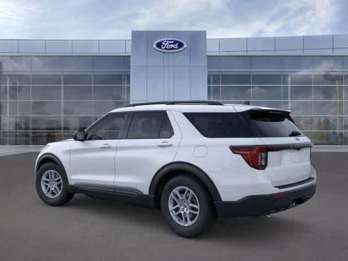 New 2026 Ford Explorer Active image 4