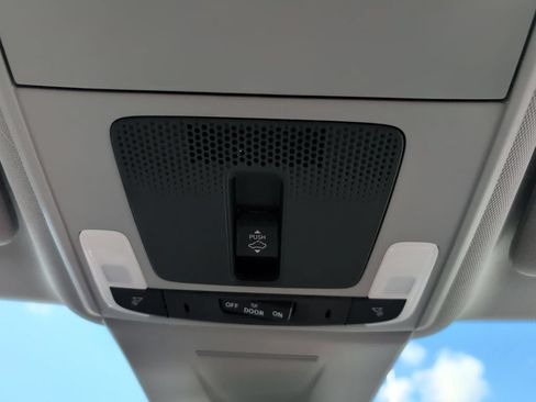 Certified 2026 Acura Integra FWD image 43
