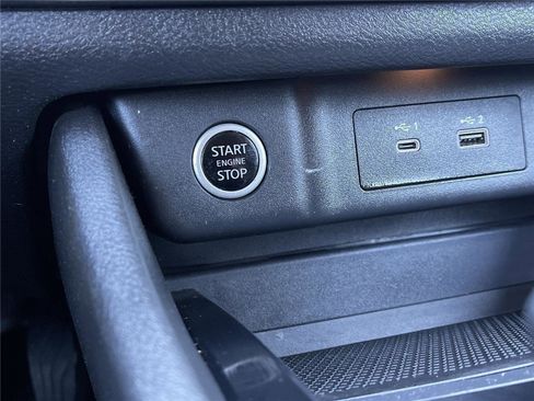 Used 2021 Nissan Rogue SV FWD image 27