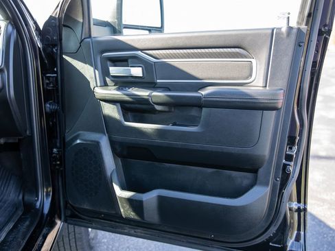 Used 2025 RAM 3500 Big Horn AWD/4WD image 24
