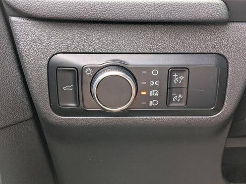 Used 2024 Ford Escape ST-Line FWD image 24