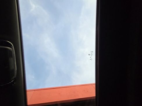 Used 2022 BMW 440i xDrive M440i xDrive w/ Premium Package image 22