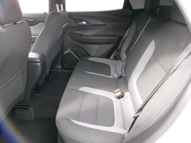 Used 2025 Chevrolet TrailBlazer LT AWD/4WD image 10