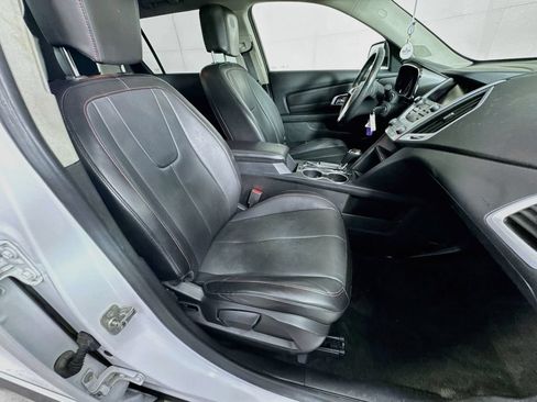 Used 2017 GMC Terrain SLT w/ Driver Alert Package I FWD image 34