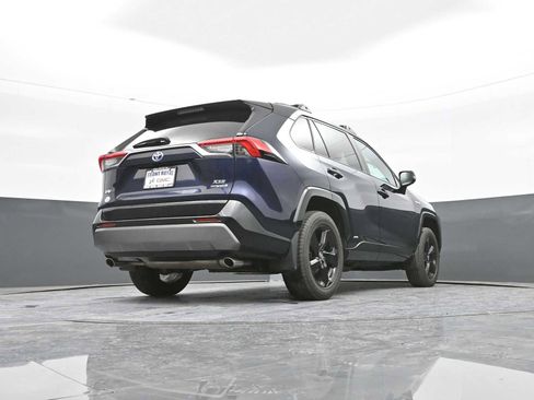 Used 2020 Toyota RAV4 XSE image 82
