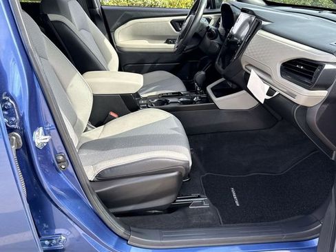 Used 2026 Subaru Forester Premium image 14