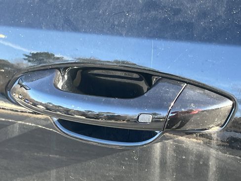 Certified 2023 Kia Stinger GT2 image 31