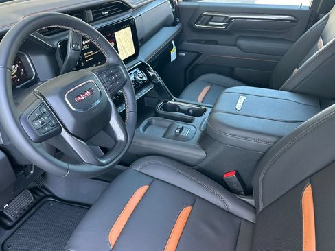 New 2026 GMC Sierra 2500 AT4 w/ AT4 Premium Plus Package AWD/4WD image 7