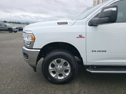 Used 2024 RAM 3500 Big Horn image 19