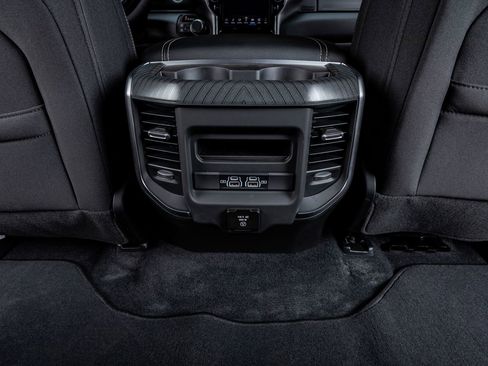 Used 2025 RAM 1500 Big Horn image 33