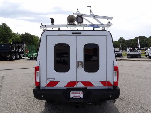 Used 2019 Ford F250 XL w/ Power Equipment Group RWD image 6
