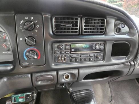 Used 2001 Dodge Ram 3500 Truck 2WD Quad Cab image 17
