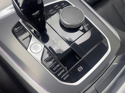 Used 2022 BMW X5 sDrive40i image 71