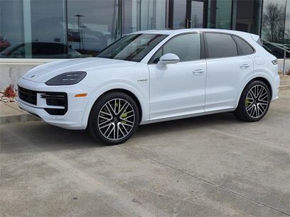 New 2025 Porsche Cayenne Turbo