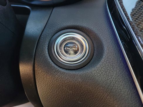 Certified 2022 Mercedes-Benz GLC 43 AMG 4MATIC image 19