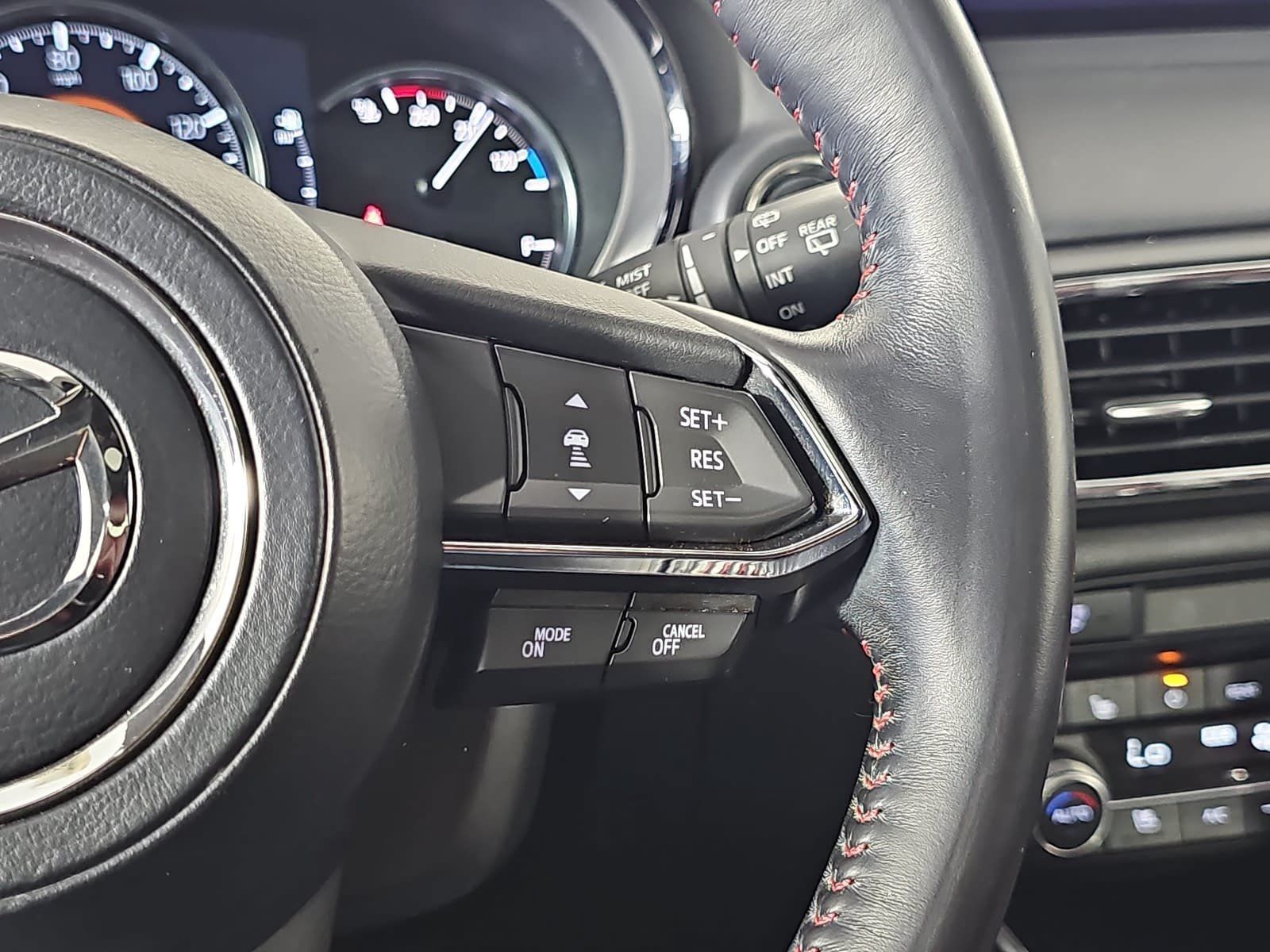 Used 2022 MAZDA CX-9 Carbon Edition AWD/4WD image 18