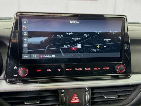 Used 2023 Kia Forte GT-Line w/ GT-Line Technology Package FWD image 6