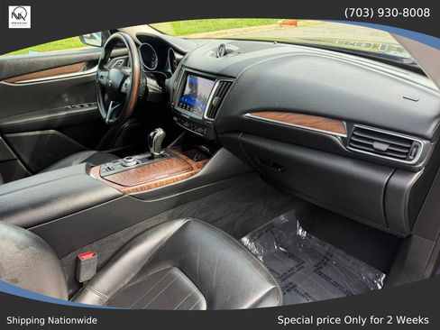 Used 2017 Maserati Levante AWD/4WD image 37