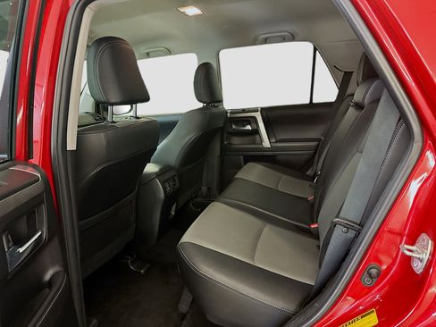 Used 2024 Toyota 4Runner SR5 Premium image 29