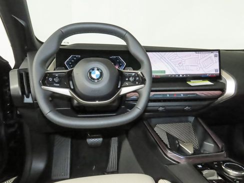 Used 2025 BMW X3 xDrive30i w/ Premium Package AWD/4WD image 15