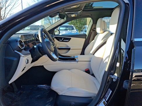 Certified 2023 Mercedes-Benz C 300 4MATIC Sedan image 13