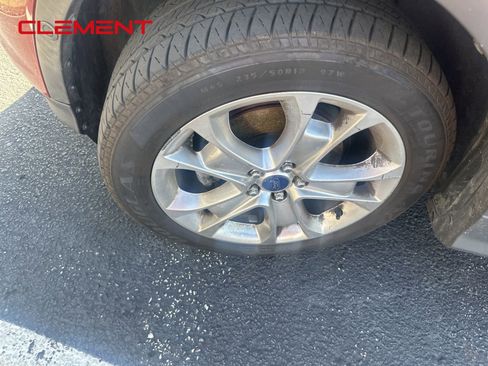 Used 2014 Ford Escape Titanium w/ Equipment Group 401A image 18