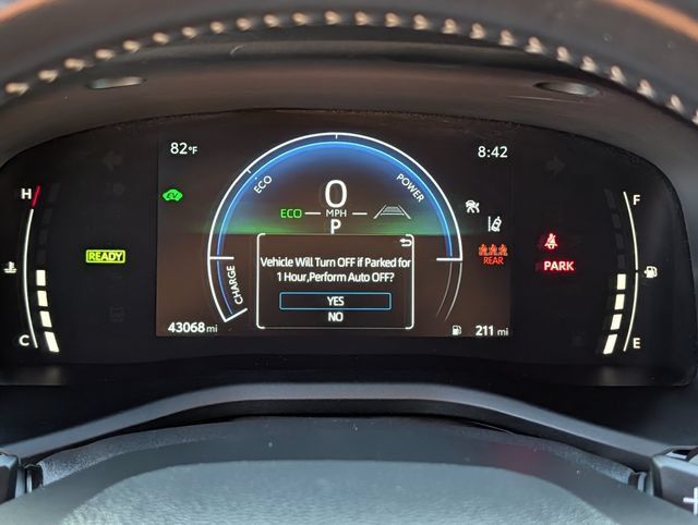 Used 2025 Toyota Camry SE FWD image 21