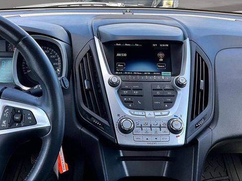 Used 2015 Chevrolet Equinox LT FWD image 6