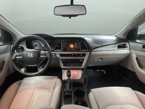 Used 2016 Hyundai Sonata SE FWD image 9