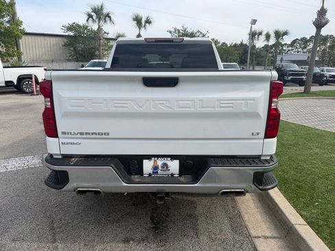 Used 2025 Chevrolet Silverado 1500 LT AWD/4WD image 5
