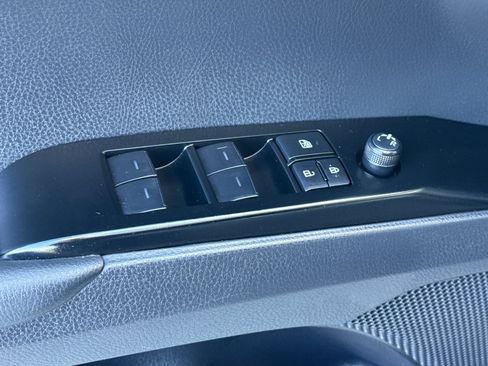 Used 2026 Toyota Camry SE FWD image 14