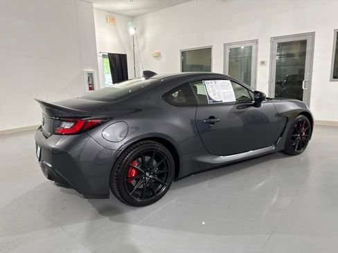 Used 2025 Toyota GR86 Premium w/ Performance Package RWD image 14