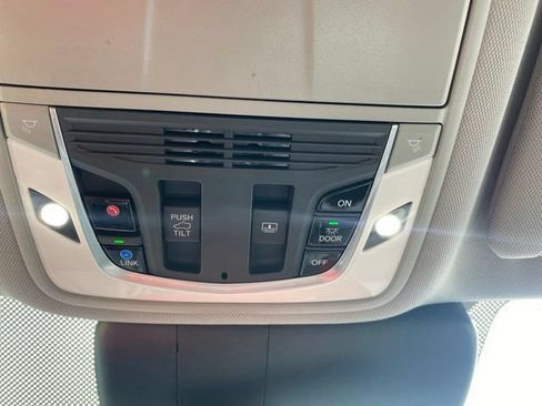 Used 2021 Acura RDX FWD w/ Technology Package image 25
